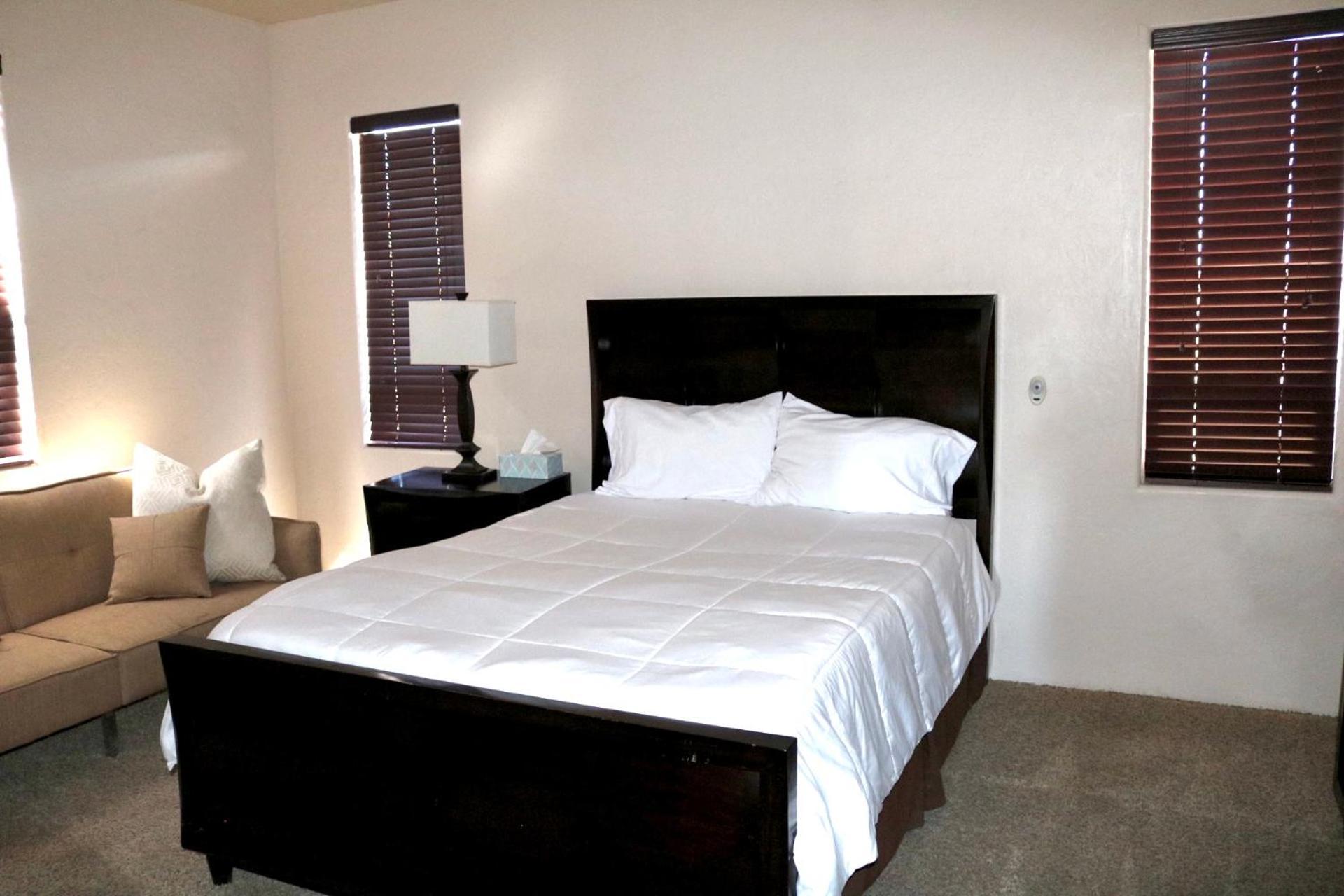 Southwestern Comfort 2b Las Cruces